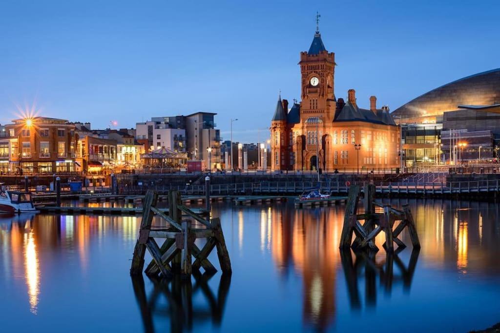 3 Bed Flat Near To Cardiff And Cardiff Bay Apartamento Exterior foto